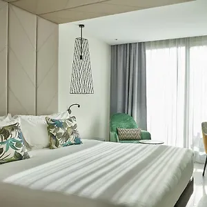 **** Hotel Vincci Larios Diez Spain